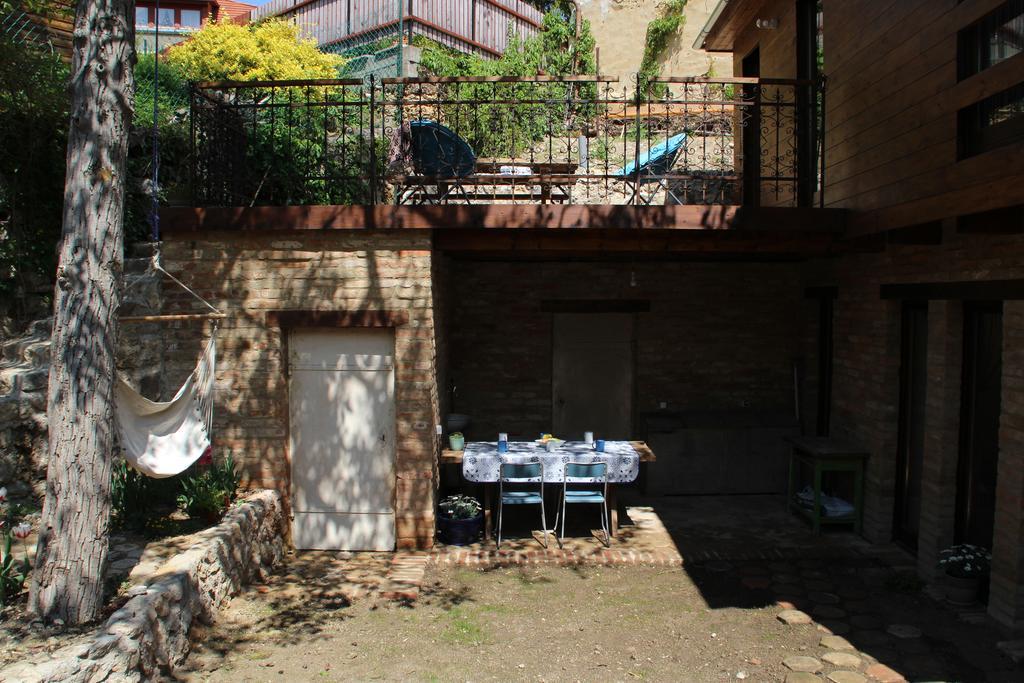 Cirfandli Vendeghaz Apartment เปตช์ ภายนอก รูปภาพ